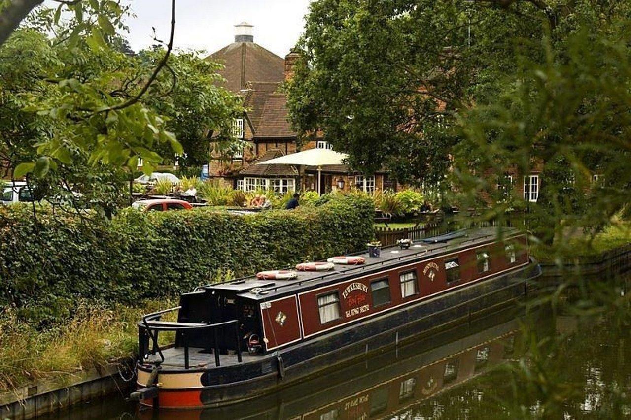 Premier Inn Woking West - A324 外观 照片